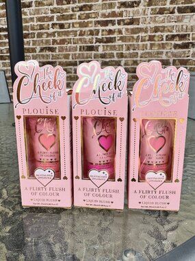 BRAND NEW P. Louise 3 pc. CREAM BLUSH SET